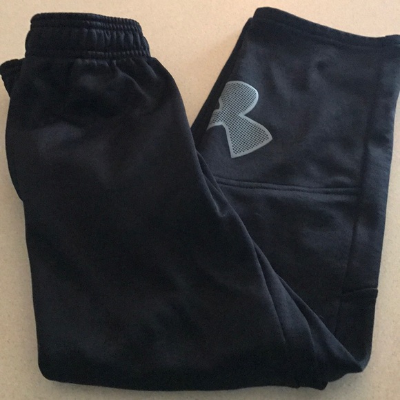 Under Armour Other - Boys under armour fleece pants.